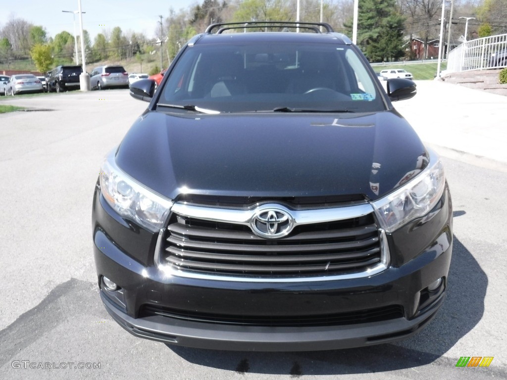 2015 Highlander XLE AWD - Attitude Black Metallic / Black photo #10