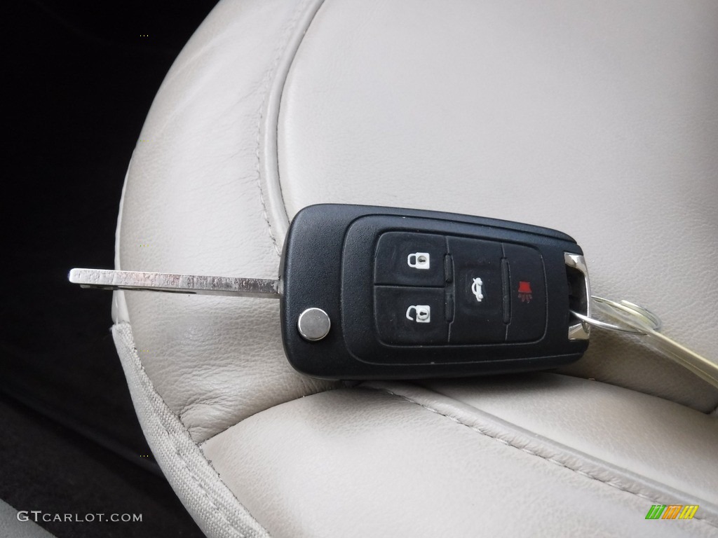 2013 Buick Regal Standard Regal Model Keys Photos