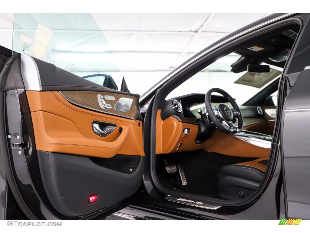 2021 Mercedes-Benz AMG GT 43 Saddle Brown/Black Door Panel Photo #141740410