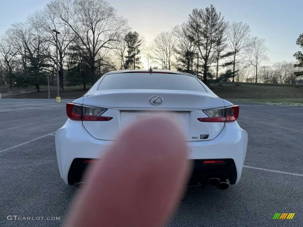 2015 RC F - Ultra White / Circuit Red photo #18