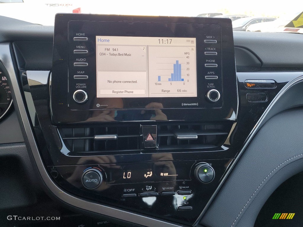 2021 Toyota Camry SE Controls Photo #141742791