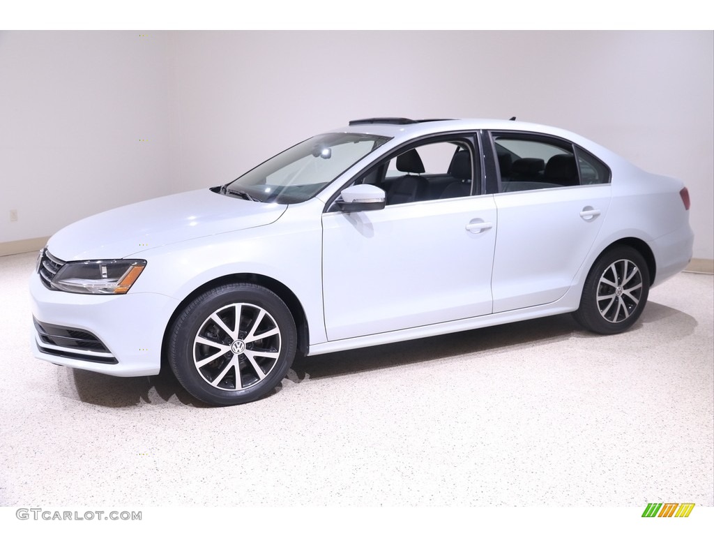 2018 Jetta SE - White Silver Metallic / Titan Black photo #3