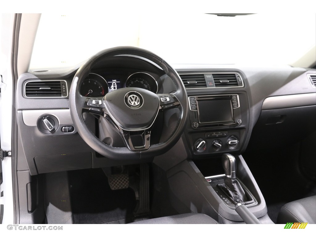 2018 Jetta SE - White Silver Metallic / Titan Black photo #6