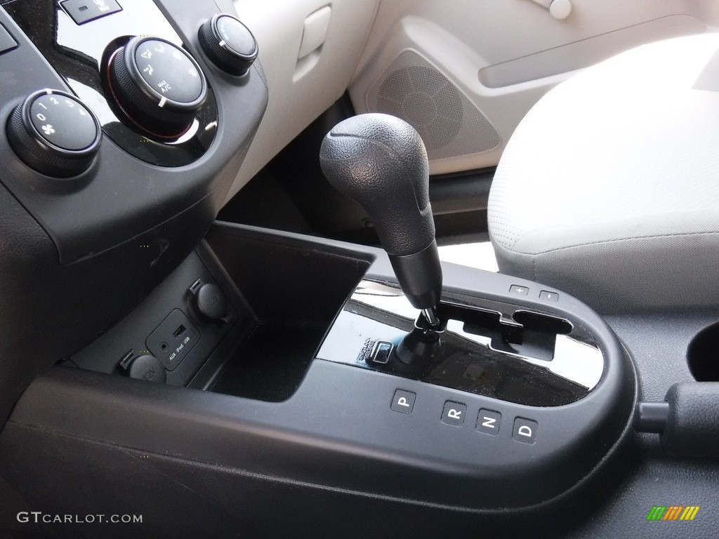 2010 Forte LX - Bright Silver / Stone photo #15