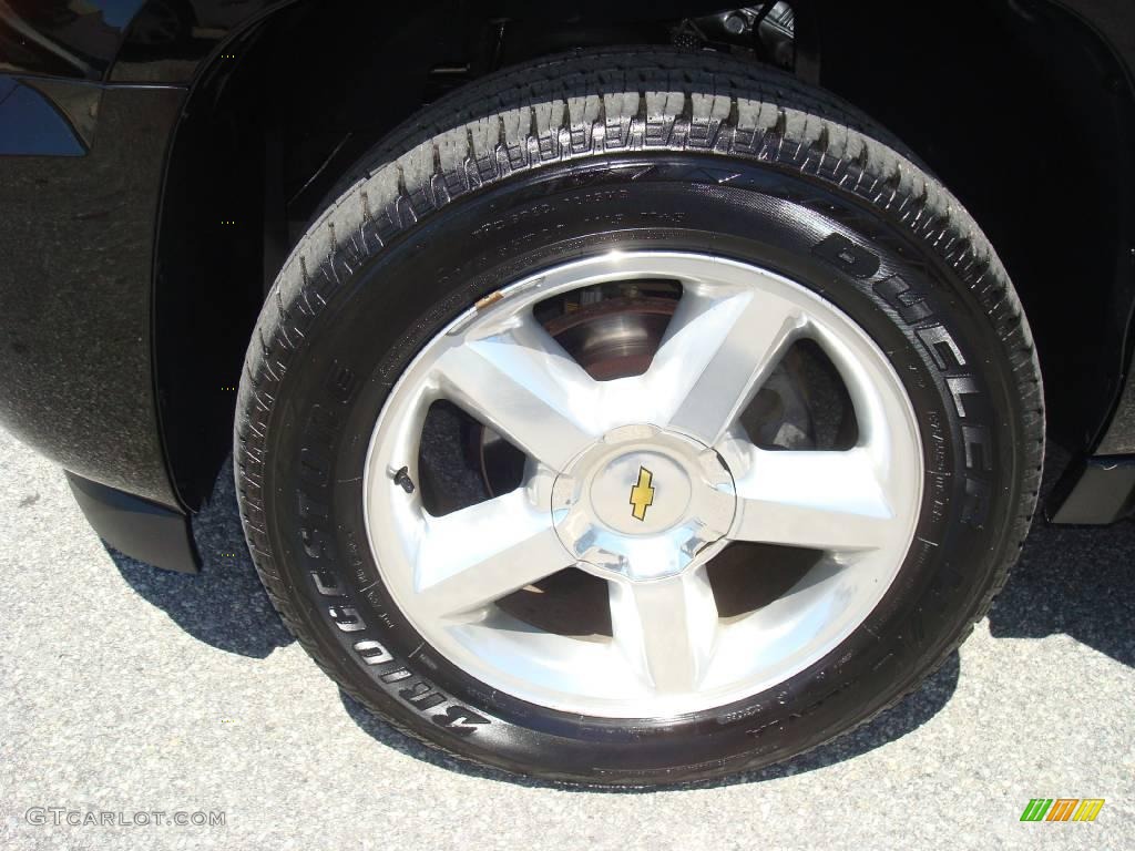 2008 Avalanche LTZ 4x4 - Black / Ebony photo #27