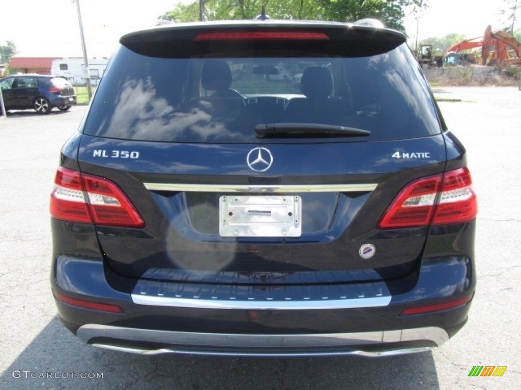 2014 ML 350 4Matic - Lunar Blue Metallic / Almond Beige photo #9