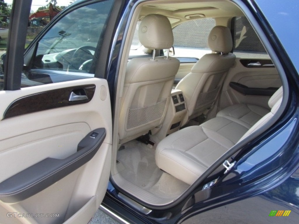 2014 ML 350 4Matic - Lunar Blue Metallic / Almond Beige photo #19