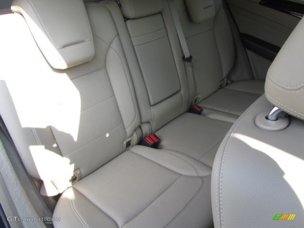 2014 ML 350 4Matic - Lunar Blue Metallic / Almond Beige photo #24