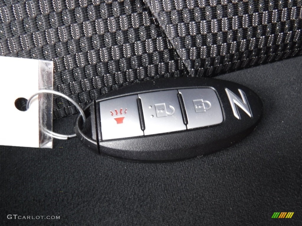 2017 Nissan 370Z Touring Coupe Keys Photos