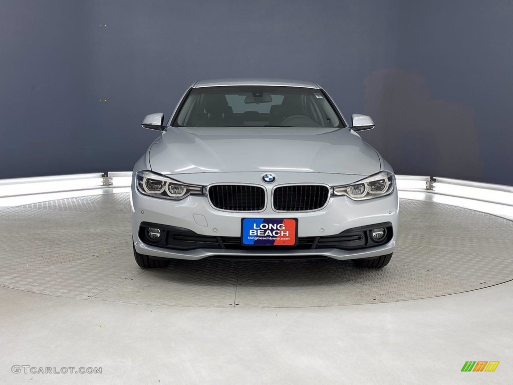 2018 3 Series 320i Sedan - Glacier Silver Metallic / Black photo #2