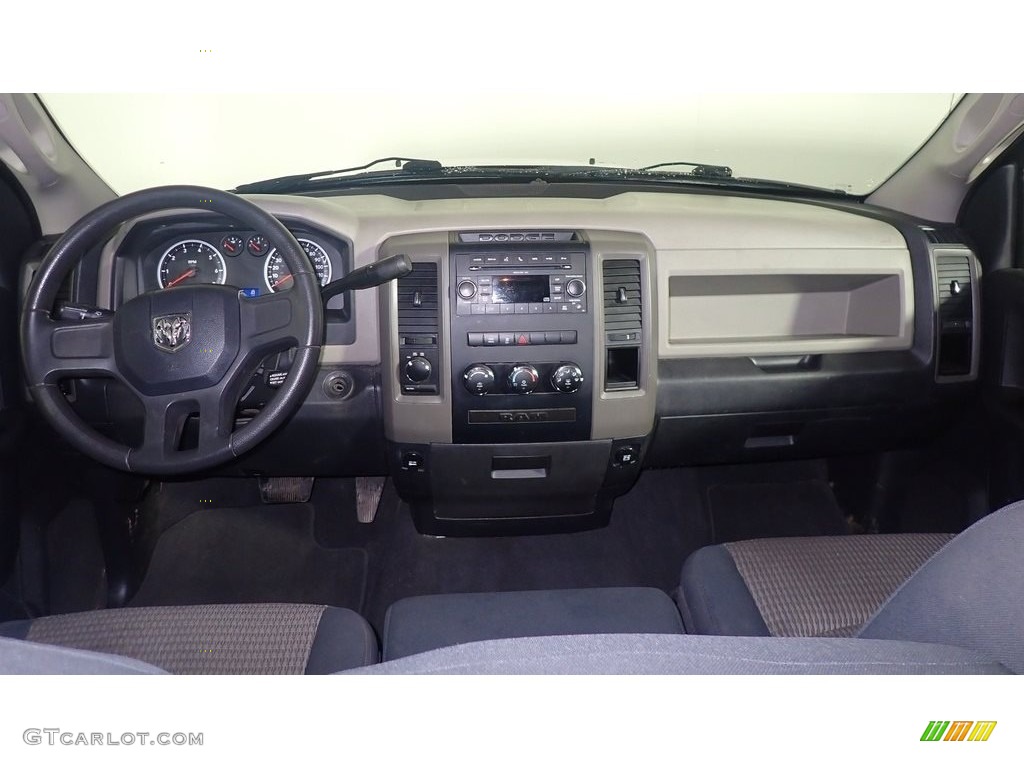 2011 Ram 1500 ST Quad Cab 4x4 - Brilliant Black Crystal Pearl / Dark Slate Gray/Medium Graystone photo #22