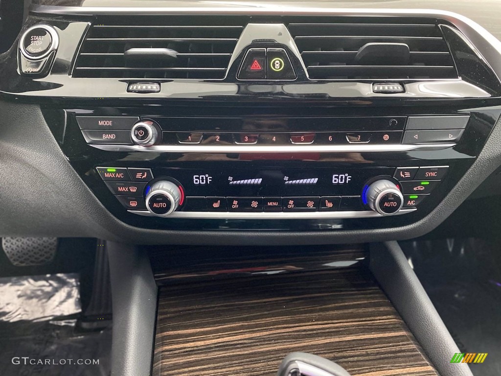 2021 5 Series 530i Sedan - Alpine White / Black photo #21