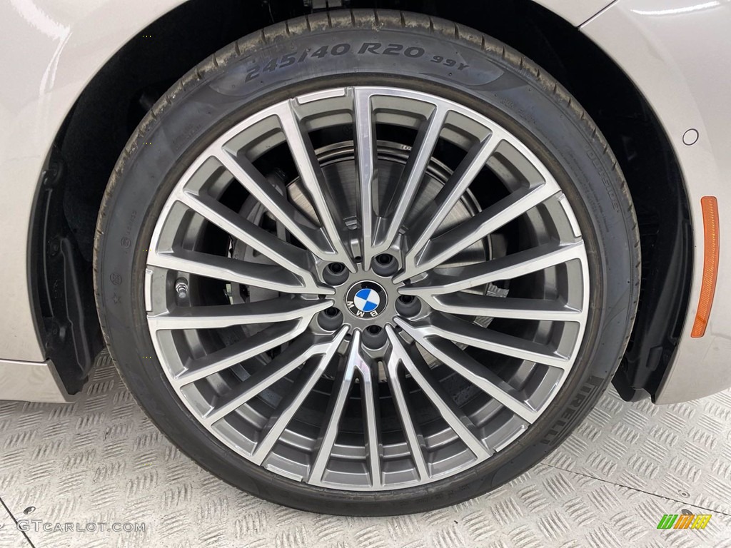 2021 7 Series 740i Sedan - Cashmere Silver Metallic / Black photo #3