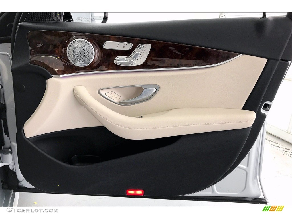2018 Mercedes-Benz E 300 Sedan Macchiato Beige/Black Door Panel Photo #141755640