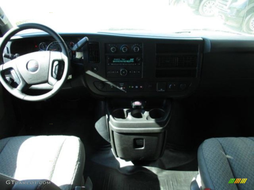 2021 Savana Cutaway 3500 Commercial Utility Truck - Summit White / Pewter photo #4