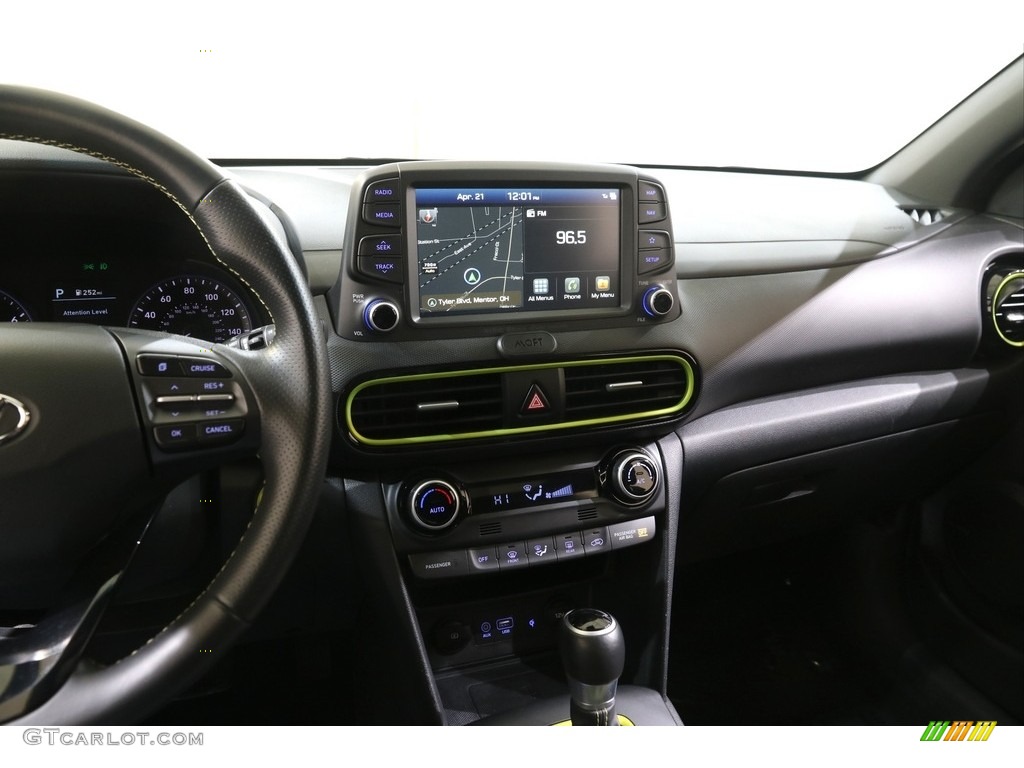 2019 Hyundai Kona Ultimate Controls Photos