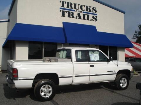 1996 Dodge Ram 1500 Laramie Extended Cab 4x4 Data, Info and Specs