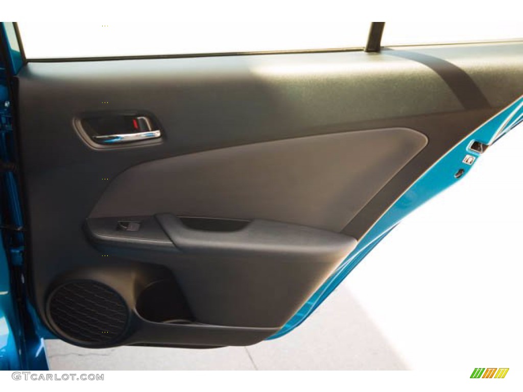 2021 Toyota Prius L Eco Black Door Panel Photo #141760272