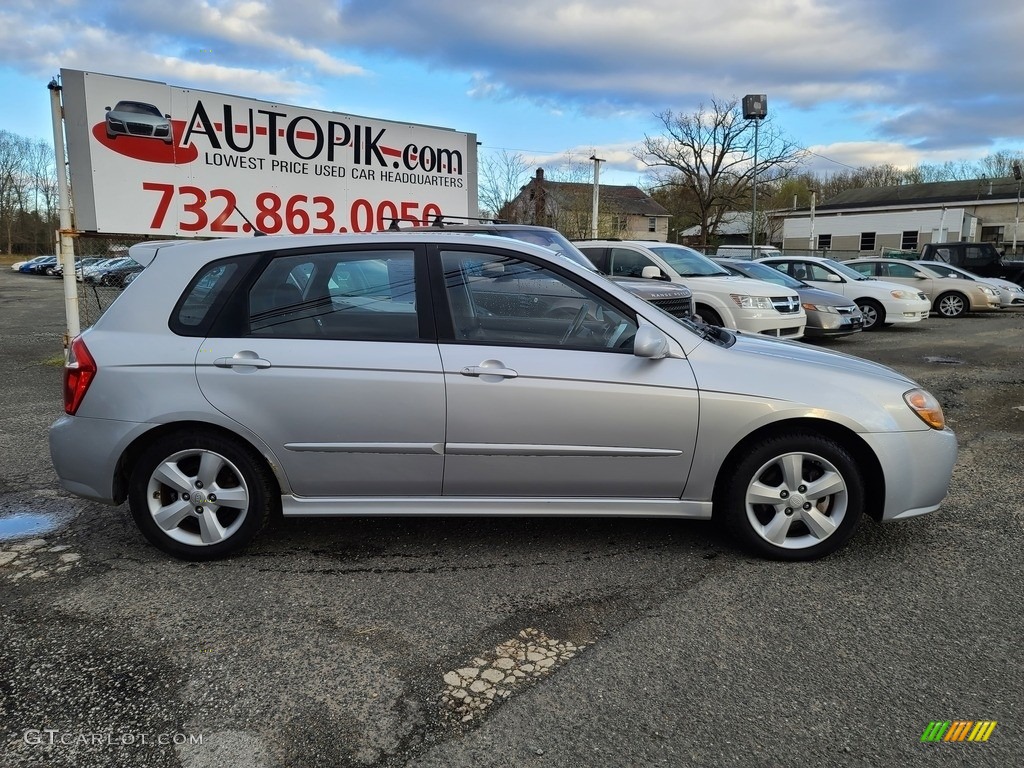 2007 Spectra Spectra5 SX Wagon - Silver / Black photo #3