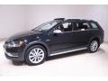 Deep Black Pearl 2017 Volkswagen Golf Alltrack S 4Motion Exterior