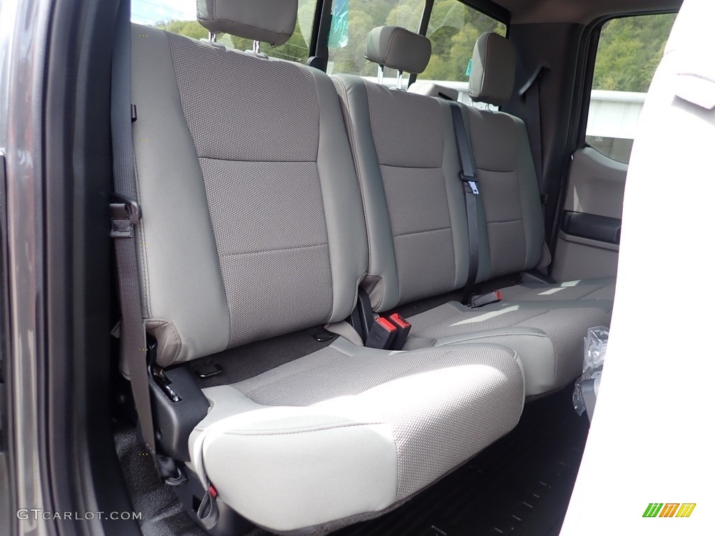 2021 F350 Super Duty XL SuperCab 4x4 - Carbonized Gray / Medium Earth Gray photo #12