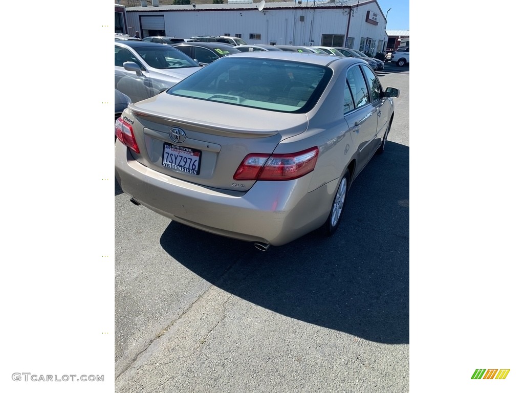 2007 Camry XLE V6 - Desert Sand Mica / Bisque photo #5