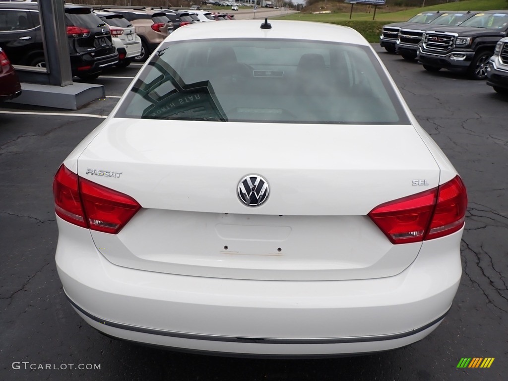 2012 Passat 2.5L SEL - Candy White / Titan Black photo #10