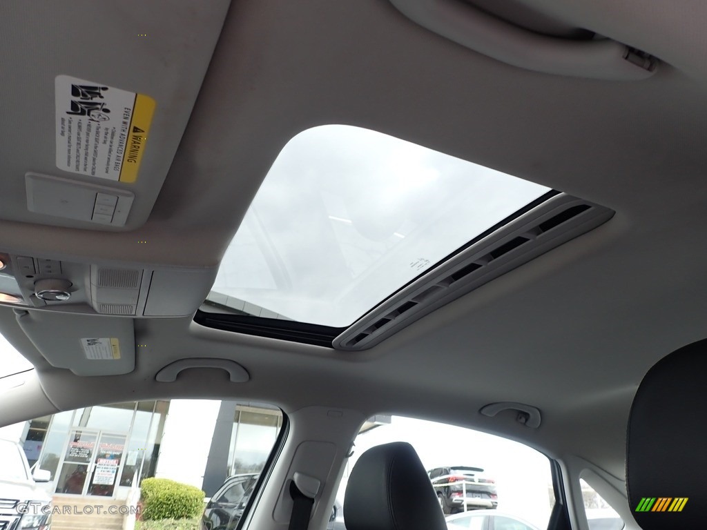 2012 Passat 2.5L SEL - Candy White / Titan Black photo #24