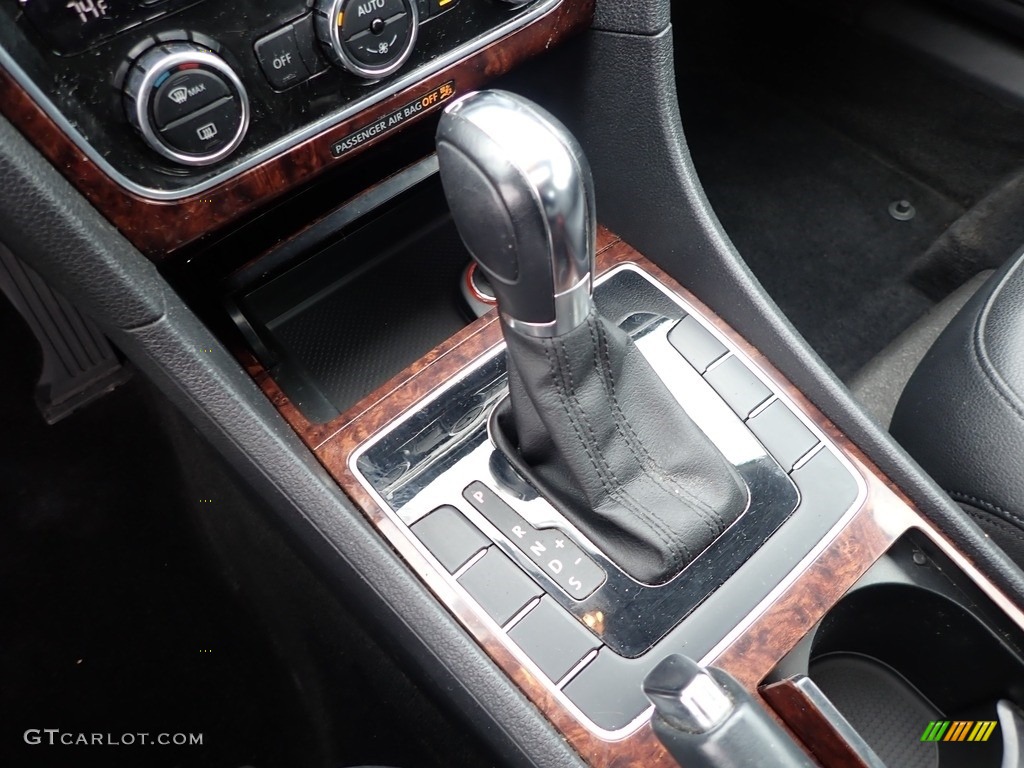 2012 Passat 2.5L SEL - Candy White / Titan Black photo #28