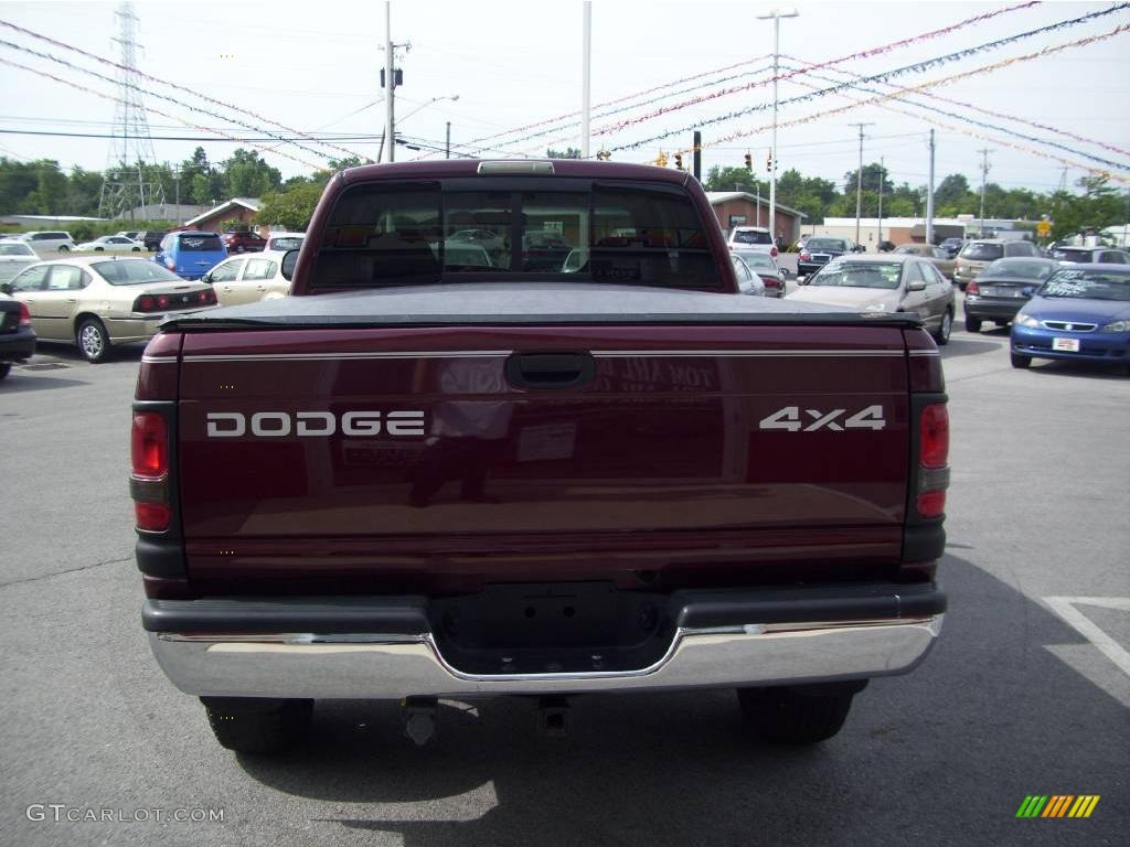 2001 Ram 1500 SLT Club Cab 4x4 - Dark Garnet Red Pearl / Agate photo #4