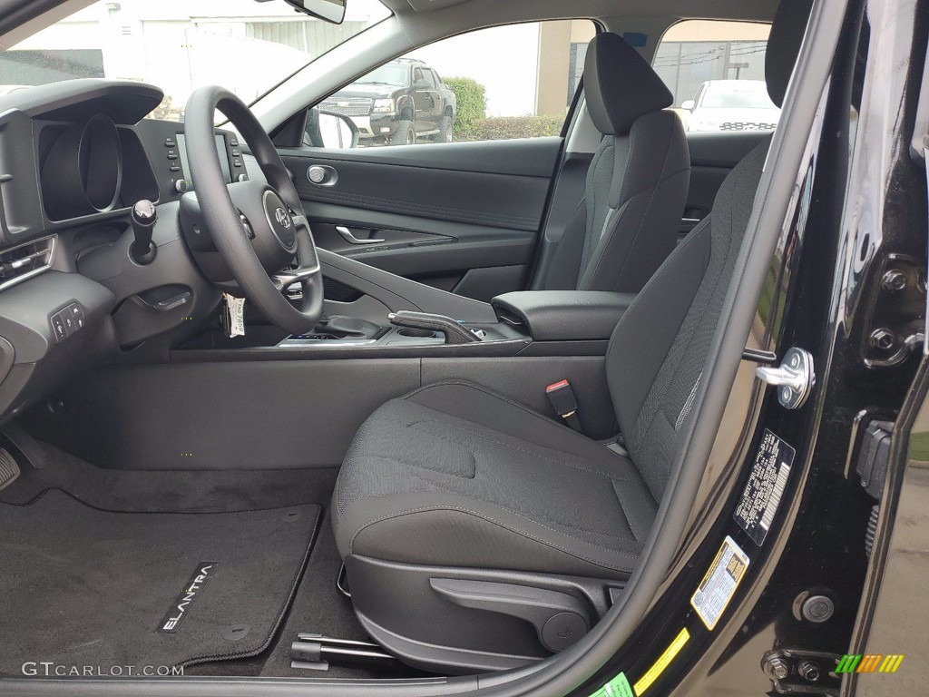 2021 Elantra SE - Phantom Black / Black photo #4