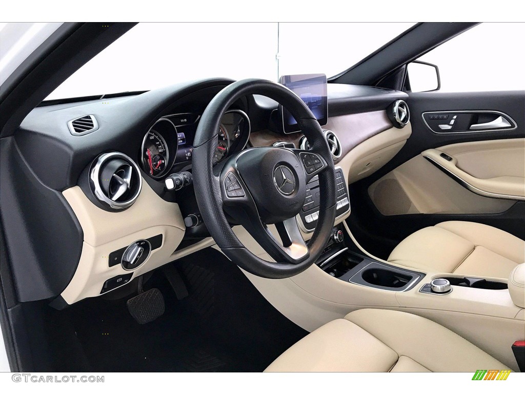 Sahara Beige Interior 2018 Mercedes-Benz GLA 250 4Matic Photo #141768719