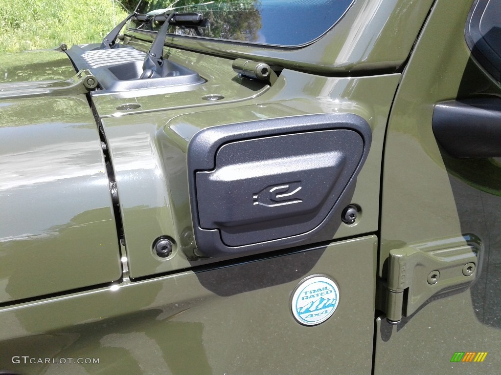 2021 Jeep Wrangler Unlimited Sahara 4xe Hybrid Marks and Logos Photo #141769394