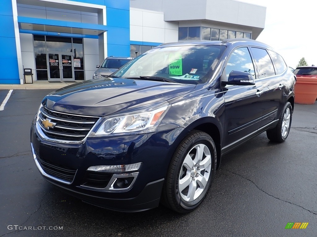 2017 Traverse LT AWD - Blue Velvet Metallic / Ebony photo #2
