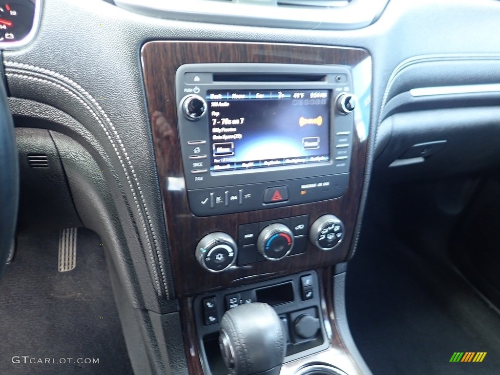 2017 Traverse LT AWD - Blue Velvet Metallic / Ebony photo #27