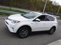 Super White - RAV4 XLE AWD Photo No. 14