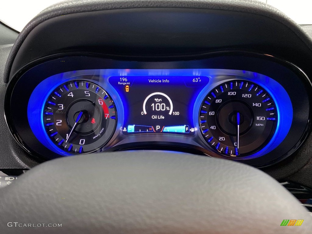 2018 Chrysler 300 S Gauges Photos