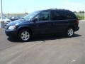 Midnight Blue Pearl - Caravan SXT Photo No. 2