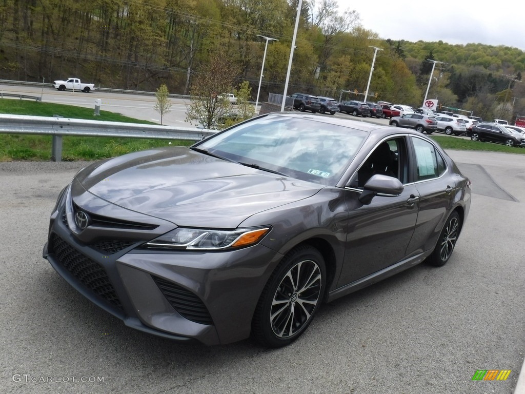 2018 Camry SE - Predawn Gray Mica / Black photo #11
