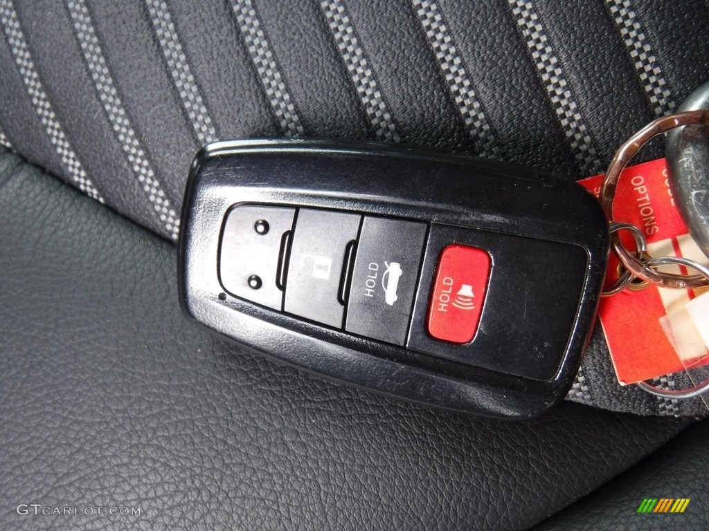 2018 Camry SE - Predawn Gray Mica / Black photo #26