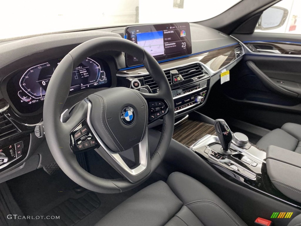 Black Interior 2021 BMW 5 Series 530e Sedan Photo #141778121
