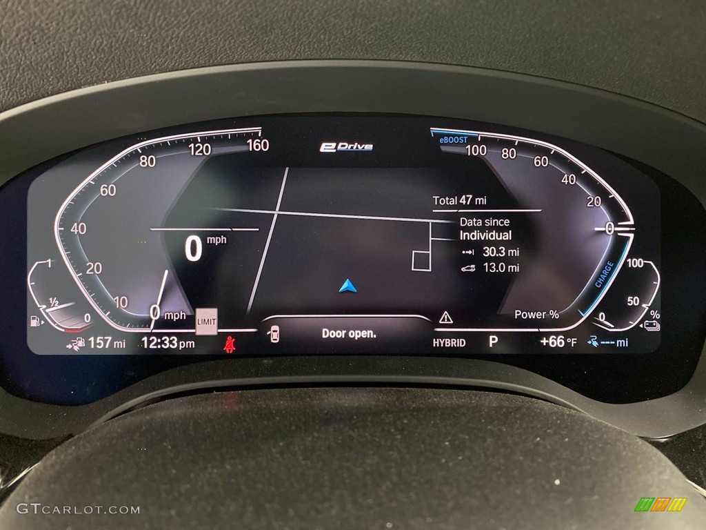 2021 BMW 5 Series 530e Sedan Gauges Photos