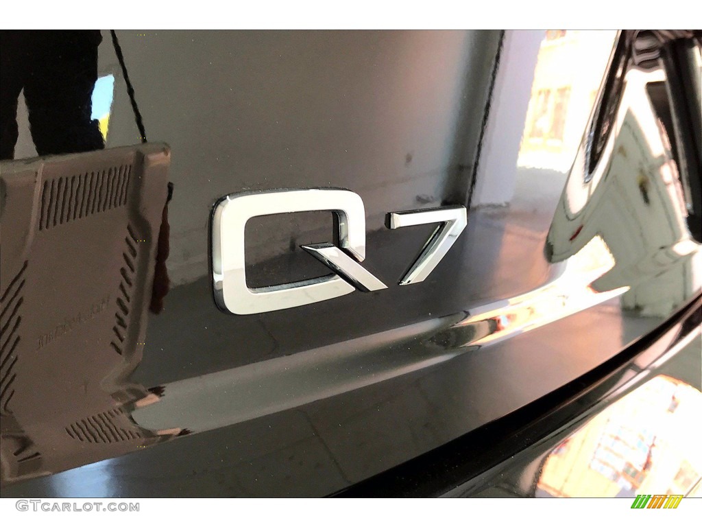 2018 Audi Q7 3.0 TFSI Premium Plus quattro Marks and Logos Photos