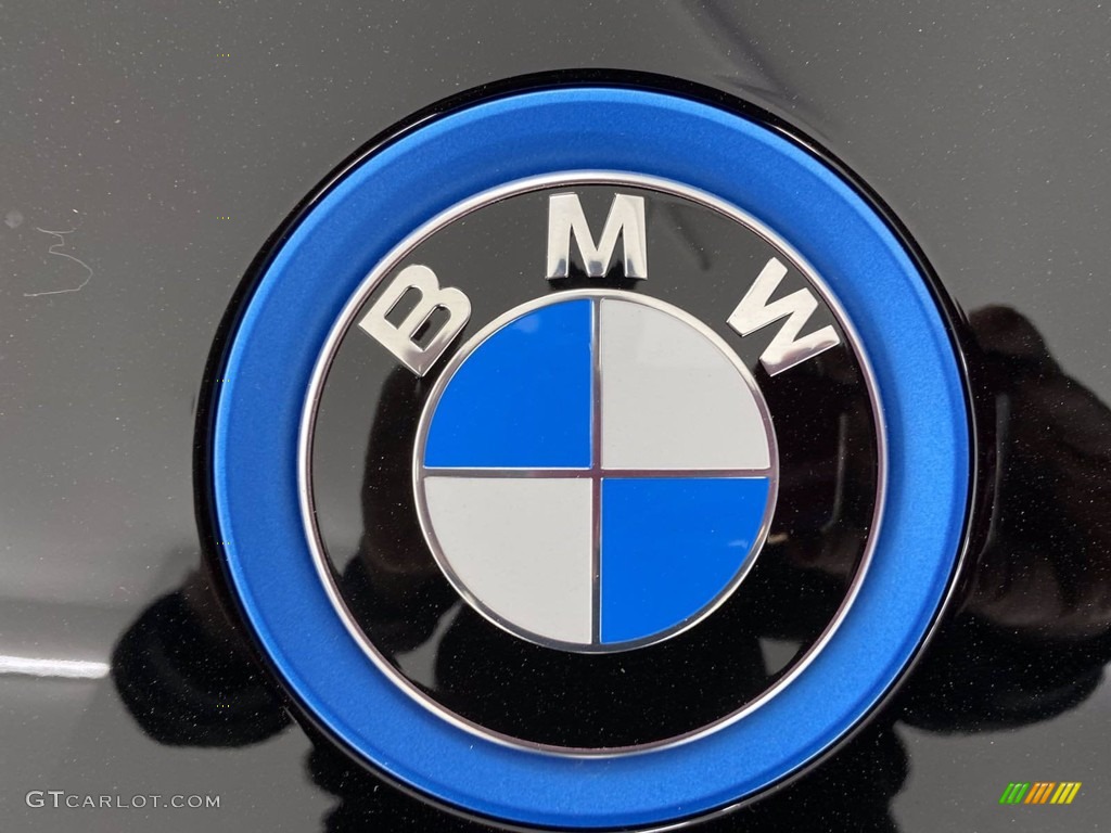 2021 BMW i3 Standard i3 Model Marks and Logos Photos
