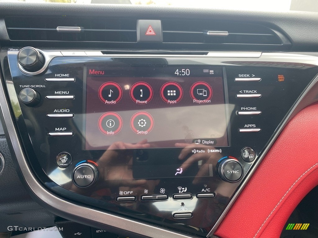 2020 Camry XSE - Wind Chill Pearl / Cockpit Red photo #32