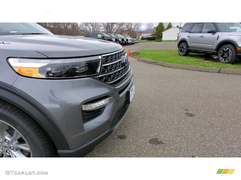 2021 Explorer XLT 4WD - Carbonized Gray Metallic / Ebony photo #28