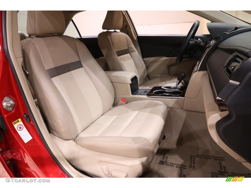 2013 Camry XLE - Barcelona Red Metallic / Ivory photo #14