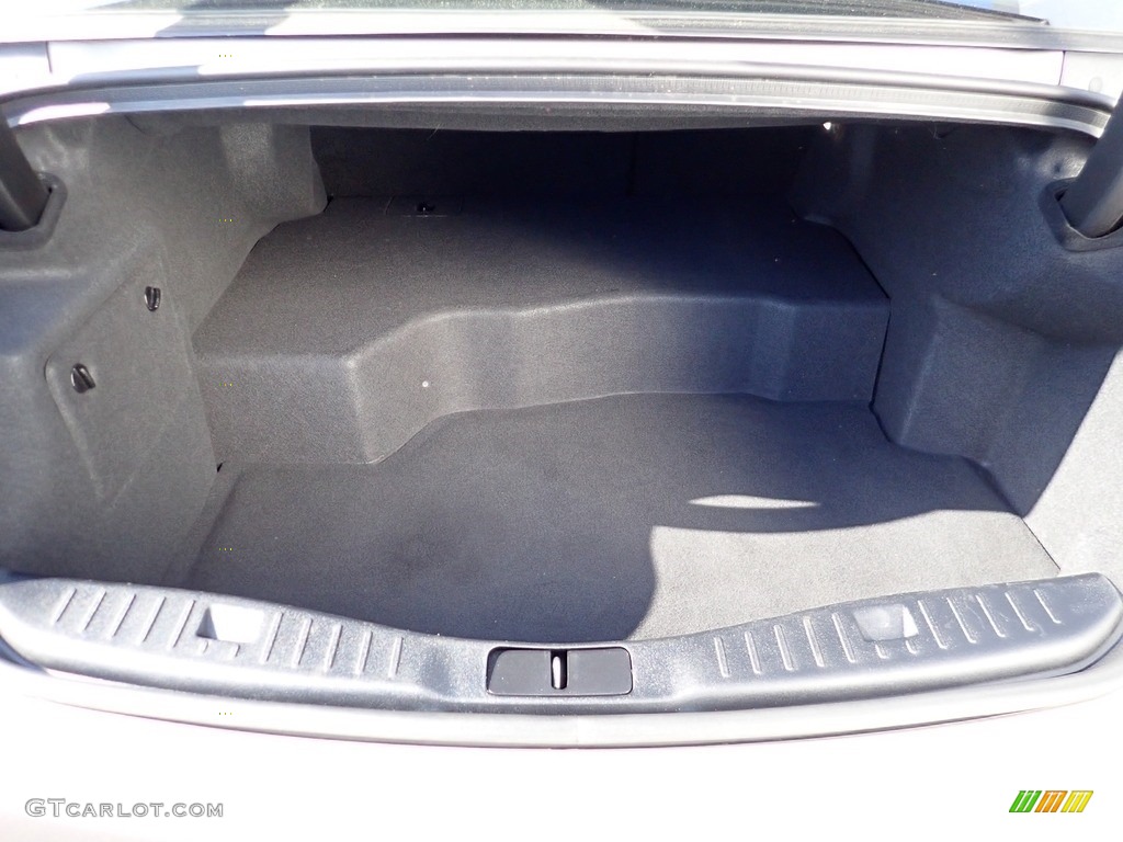 2020 Lincoln MKZ Reserve Trunk Photos