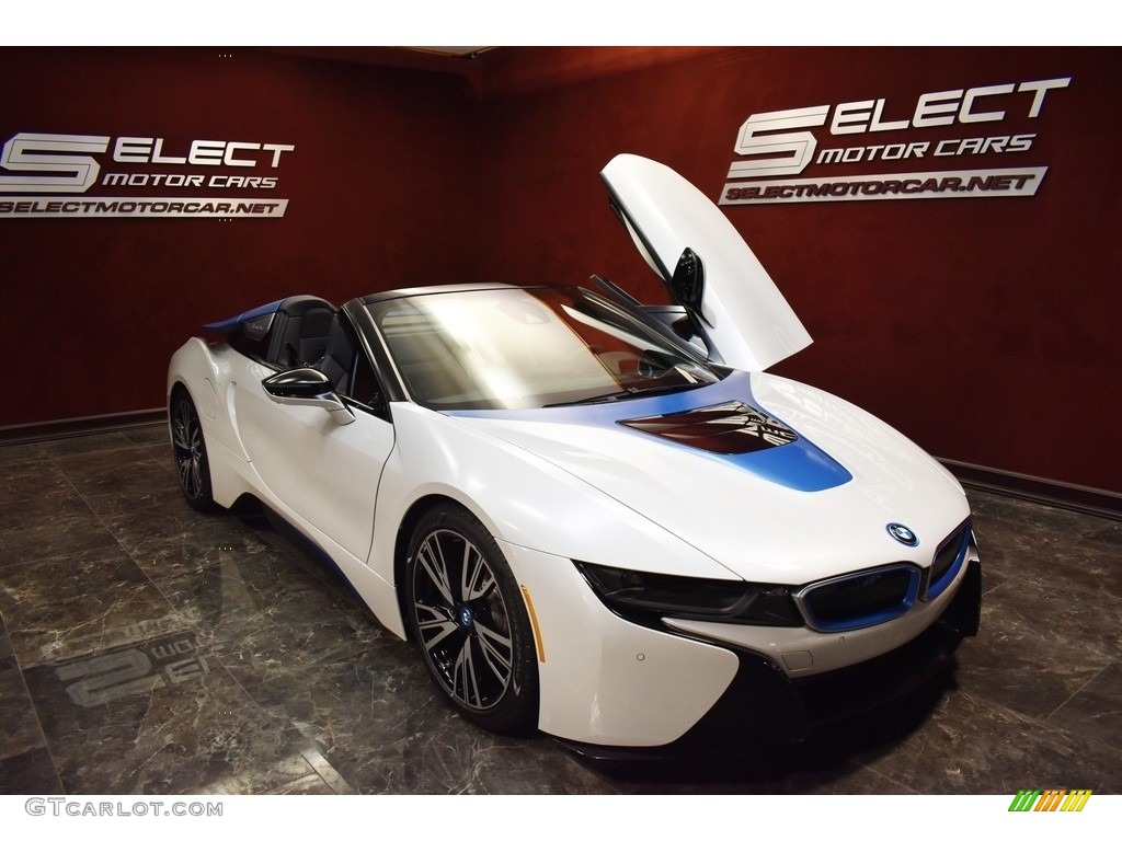 2019 i8 Roadster - Crystal White Pearl Metallic / Giga Amido photo #6