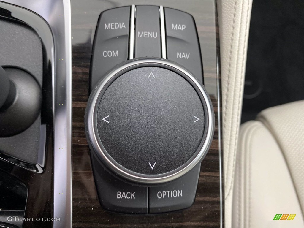 2021 5 Series M550i xDrive Sedan - Phytonic Blue Metallic / Ivory White photo #24